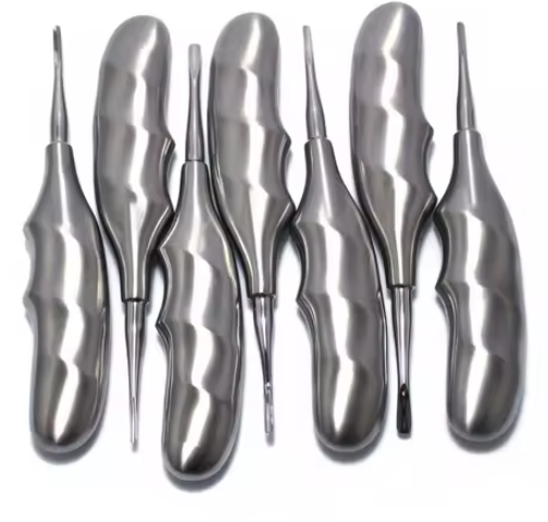 Curved Iris Scissors