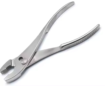 Needle Holder